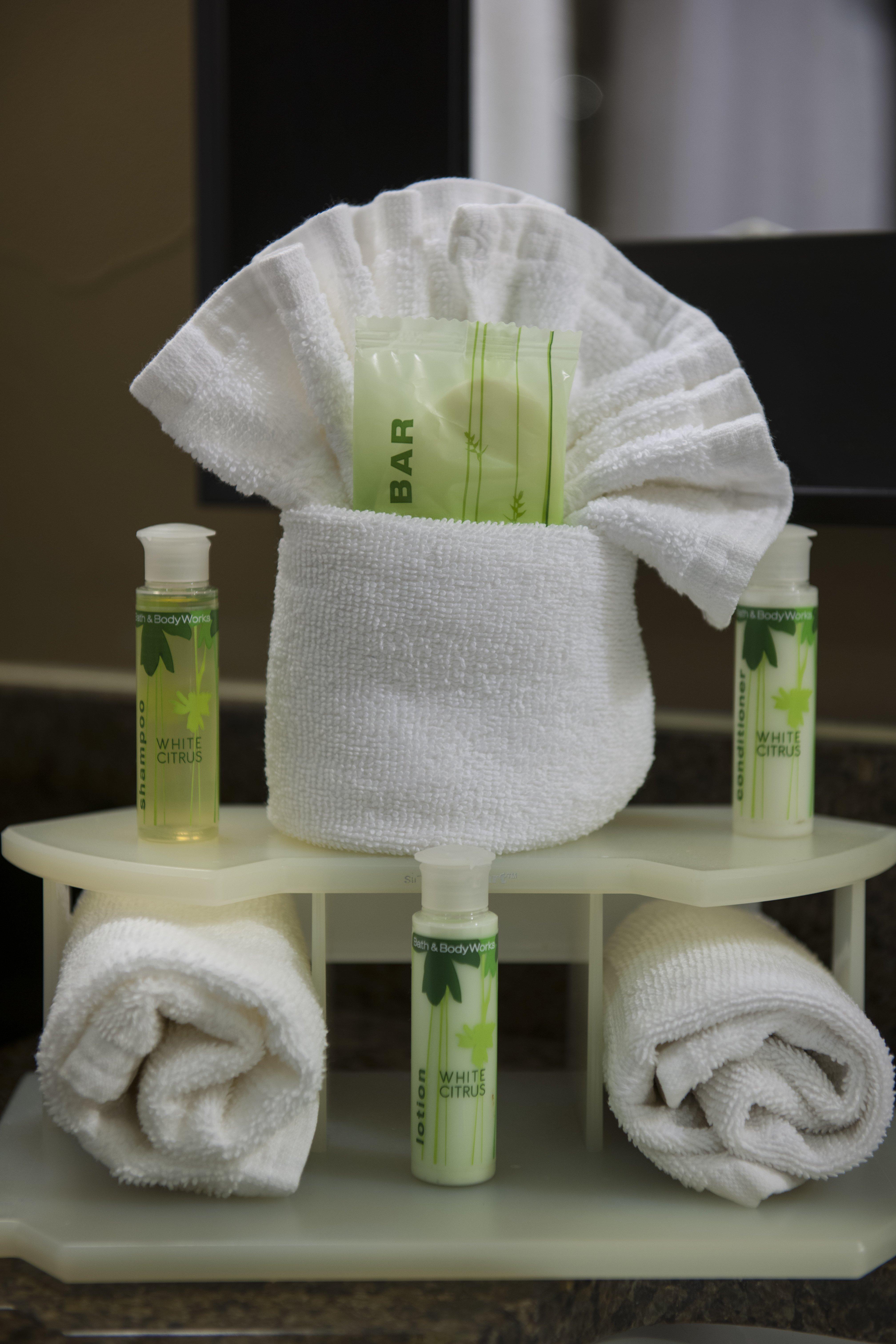 Holiday Inn Express Hotel & Suites Houston Nw Beltway 8-West Road By Ihg Exterior photo