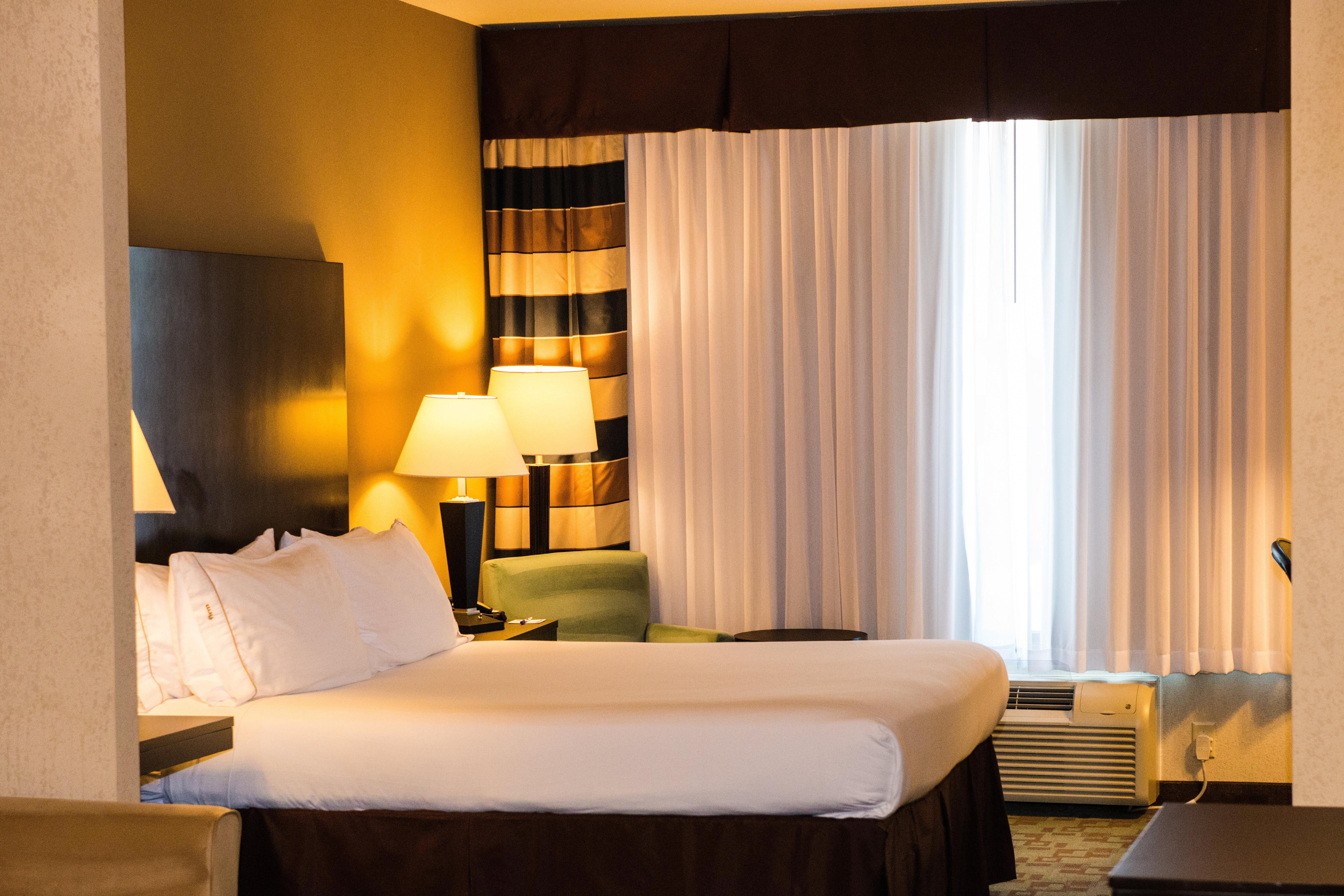 Holiday Inn Express Hotel & Suites Houston Nw Beltway 8-West Road By Ihg Exterior photo